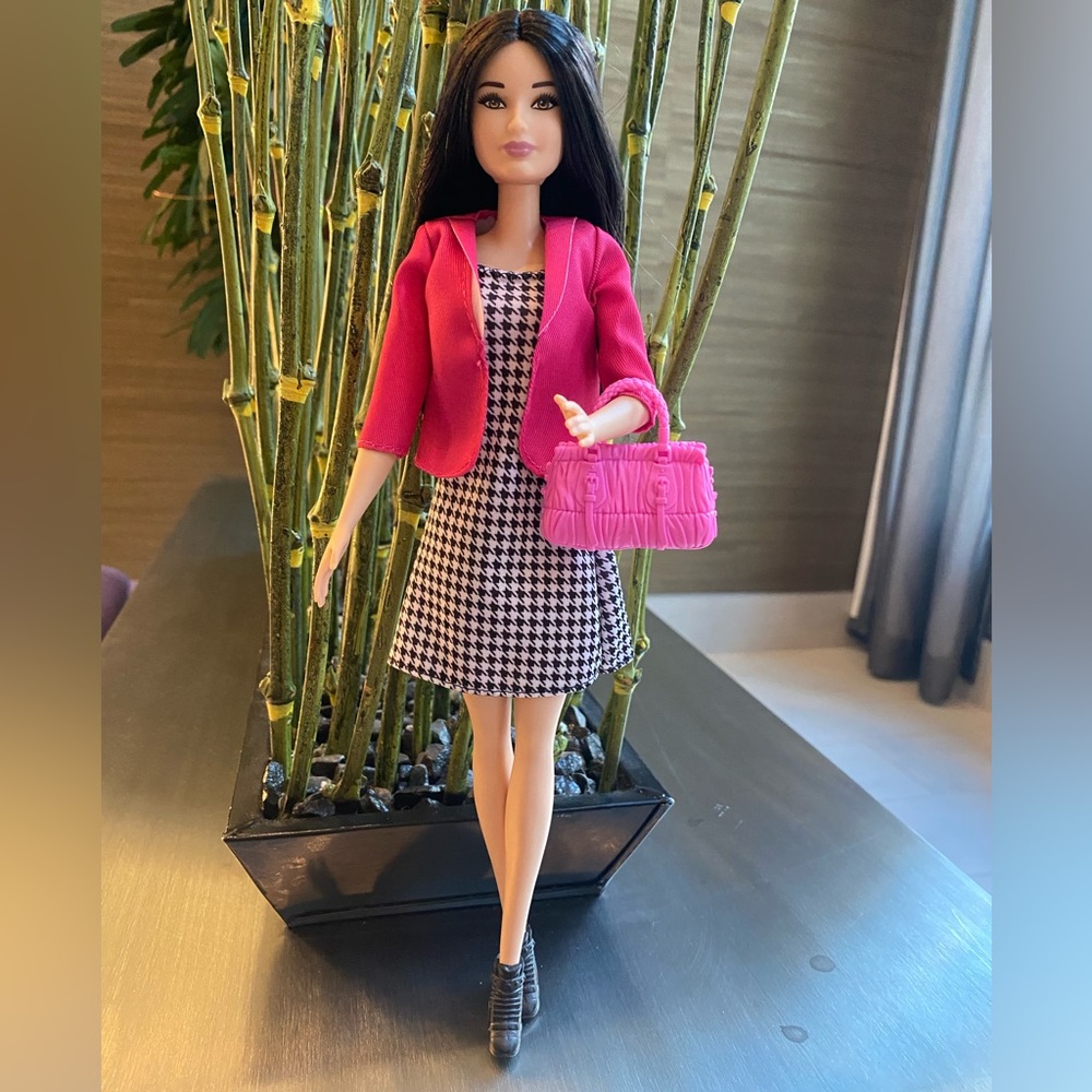 Brand New Mattel Barbie Fashionista - Picture 11 of 13